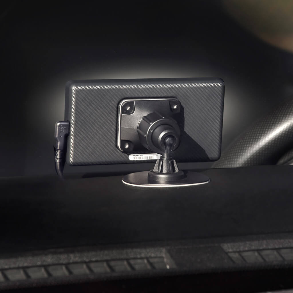 Roady BT shown mounted with magnetic mount on truck dash